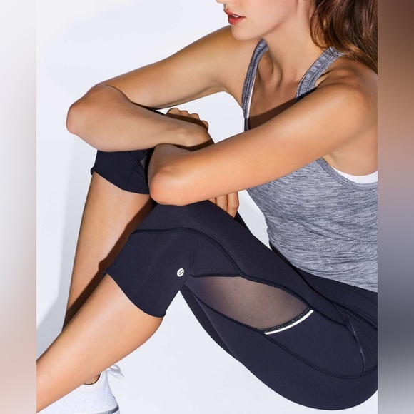 Lululemon Home Stretch Crop 19" - Picture 1 of 16